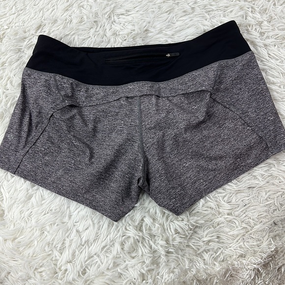 Lululemon Run Times Short II *4" Heather Lux Multi Black / Black - Picture 3 of 5